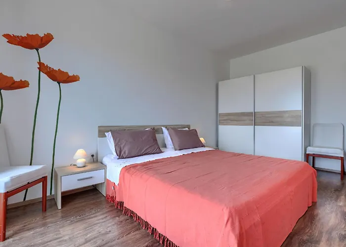 Lejlighed Olivo-2 By Interhome *