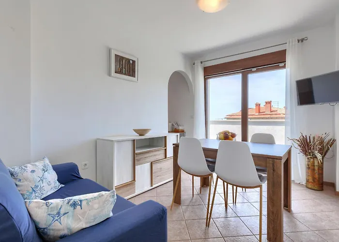 Olivo-2 By Interhome * Karpinjan